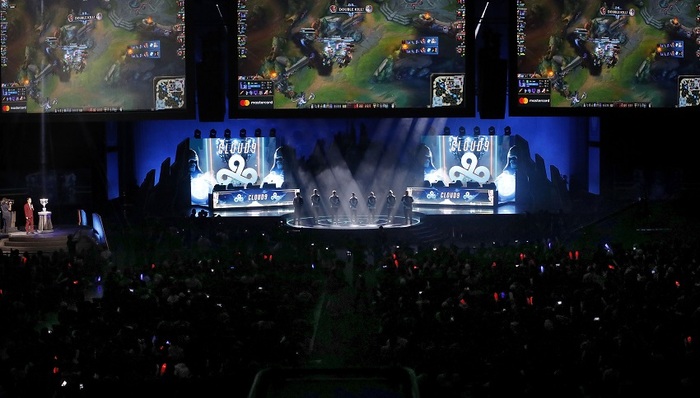 内可达稳定 内可达稳定